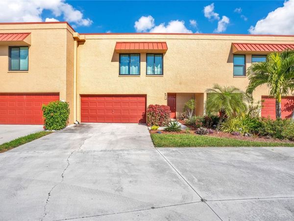 4013 CATALINA DRIVE, Unit 4013, BRADENTON, FL 34210