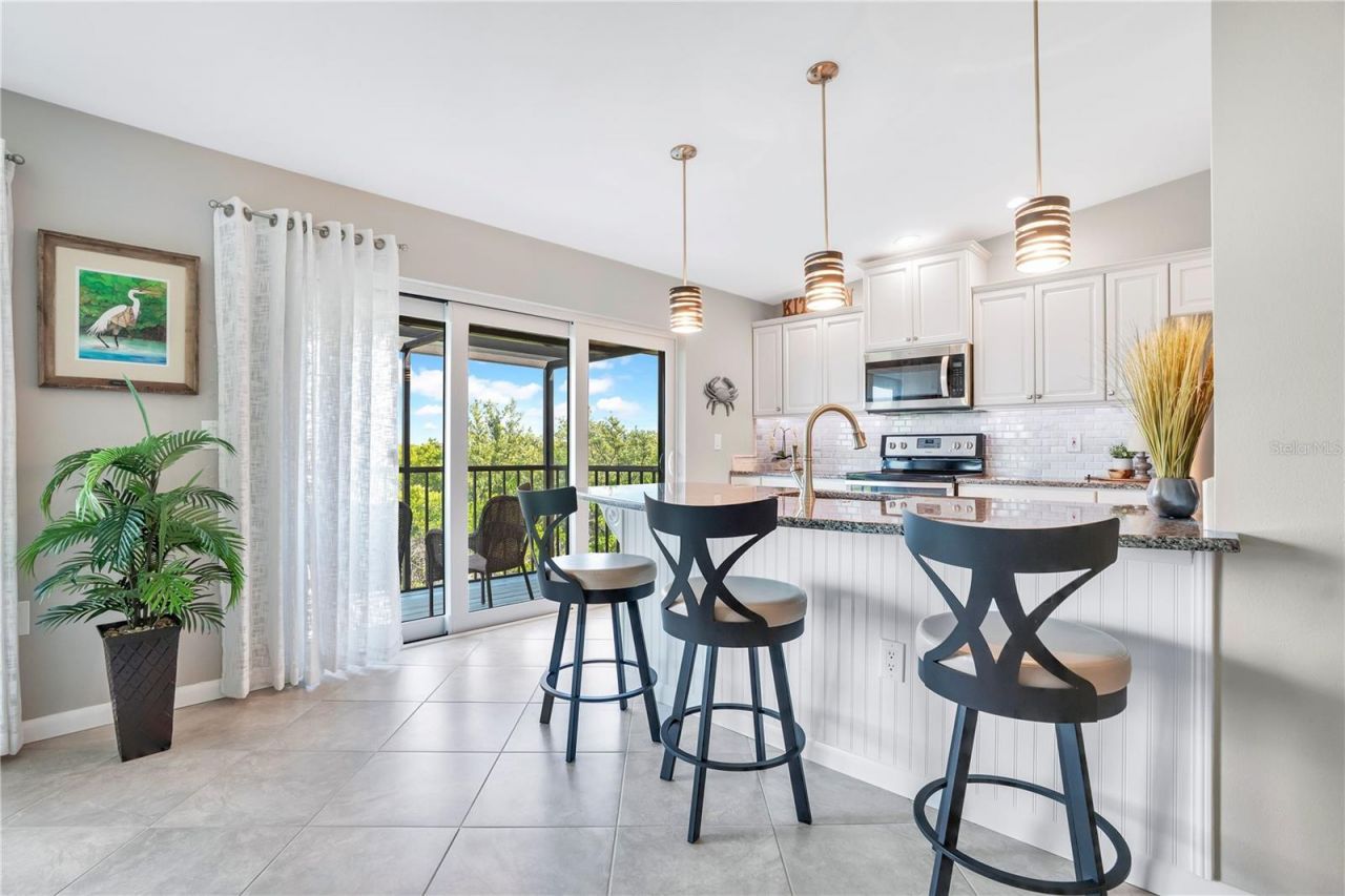 4013 Catalina Drive, Unit 4013, Bradenton, FL 34210 Photo