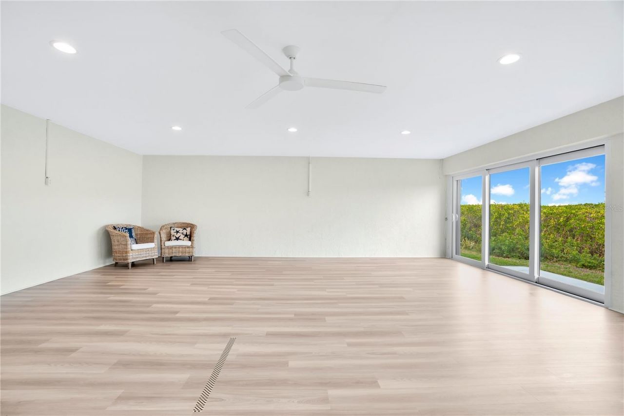 4013 Catalina Drive, Unit 4013, Bradenton, FL 34210 Photo