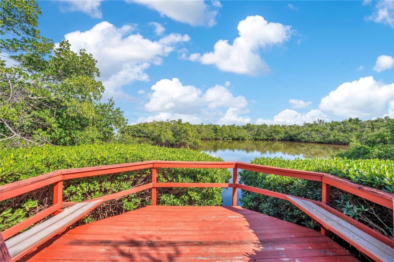 4013 Catalina Drive, Unit 4013, Bradenton, FL 34210 Photo