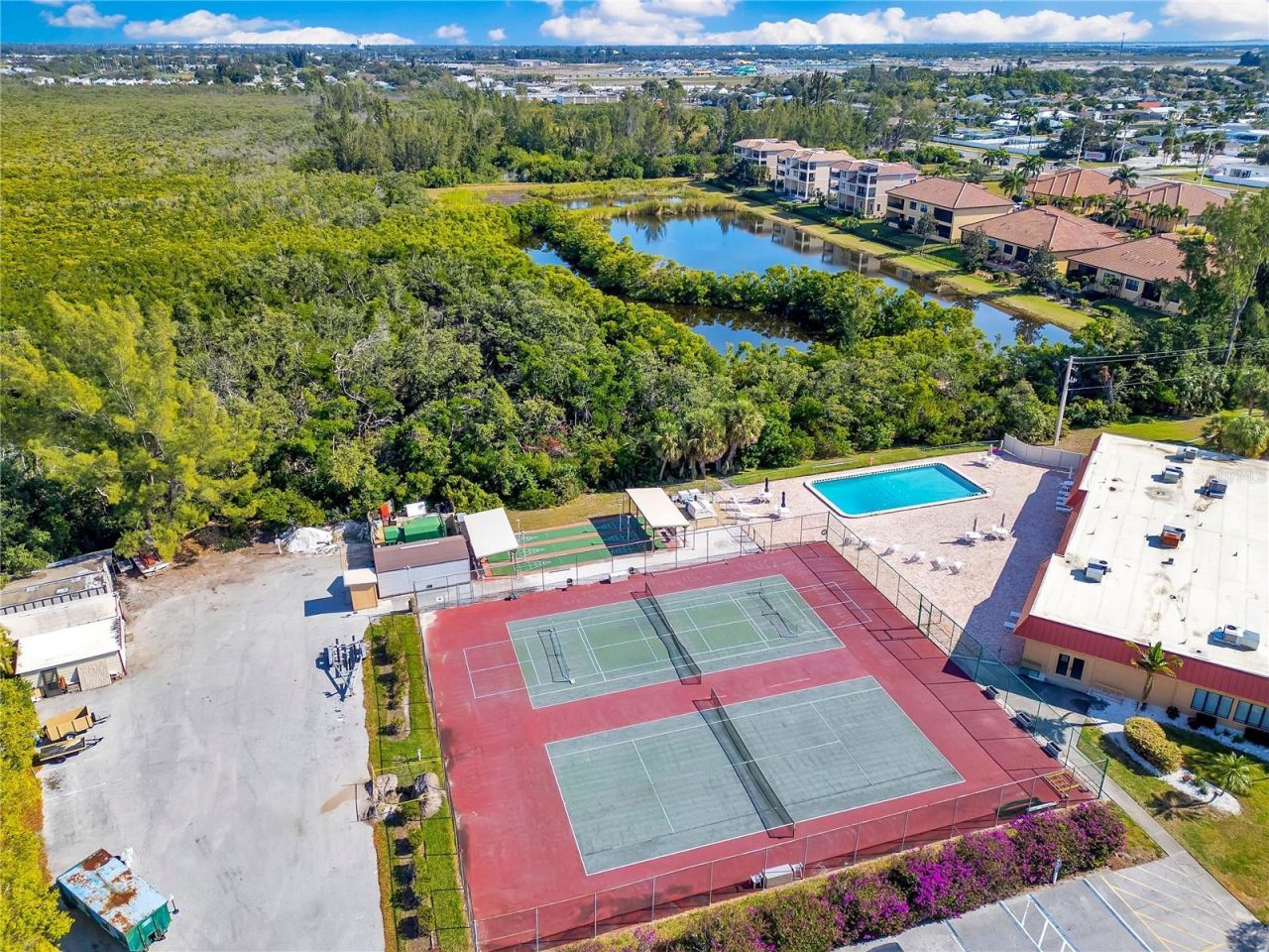 4013 Catalina Drive, Unit 4013, Bradenton, FL 34210 Photo