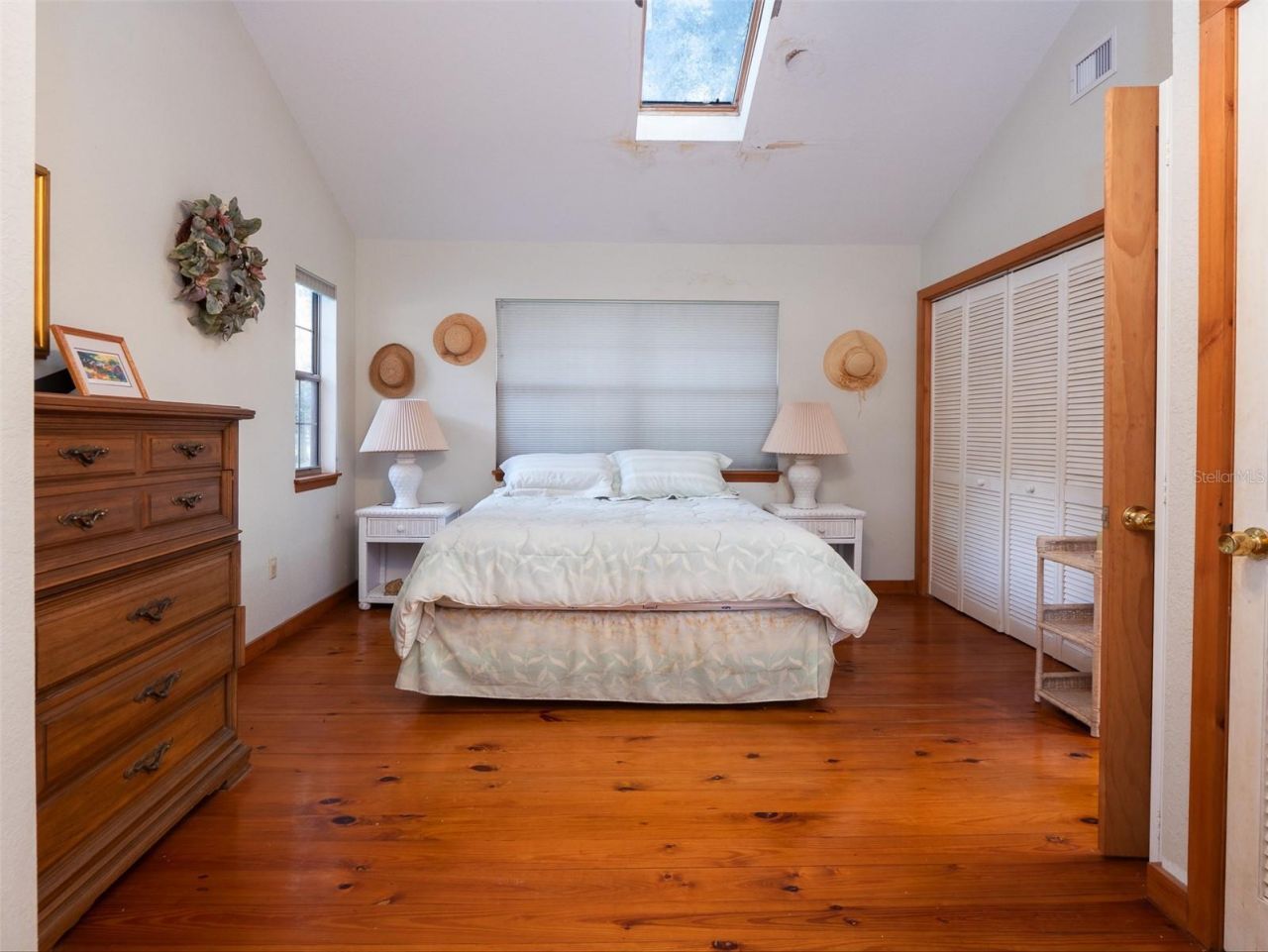 4951 SE 216th Avenue, Morriston, FL 32668 Photo