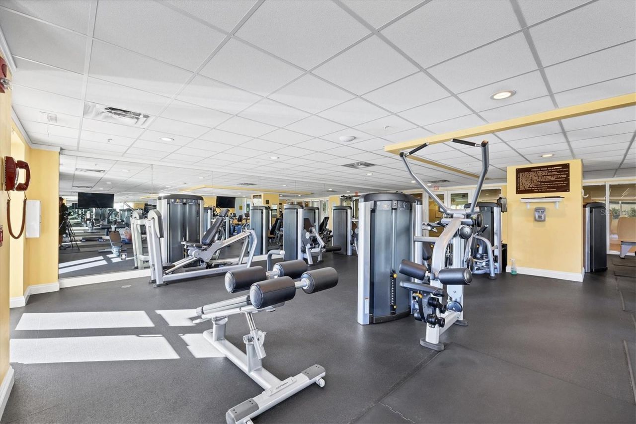 800 N Tamiami Trail, Unit 307, Sarasota, FL 34236 Photo