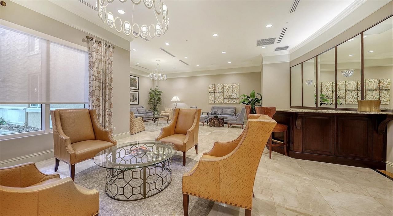 800 N Tamiami Trail, Unit 307, Sarasota, FL 34236 Photo