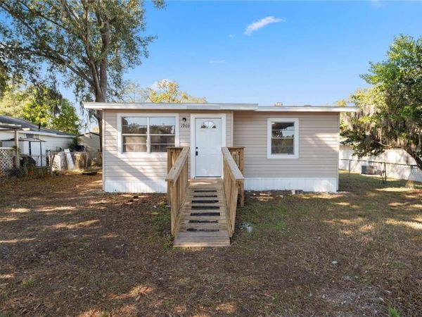 1903 N LIME STREET, PLANT CITY, FL 33563