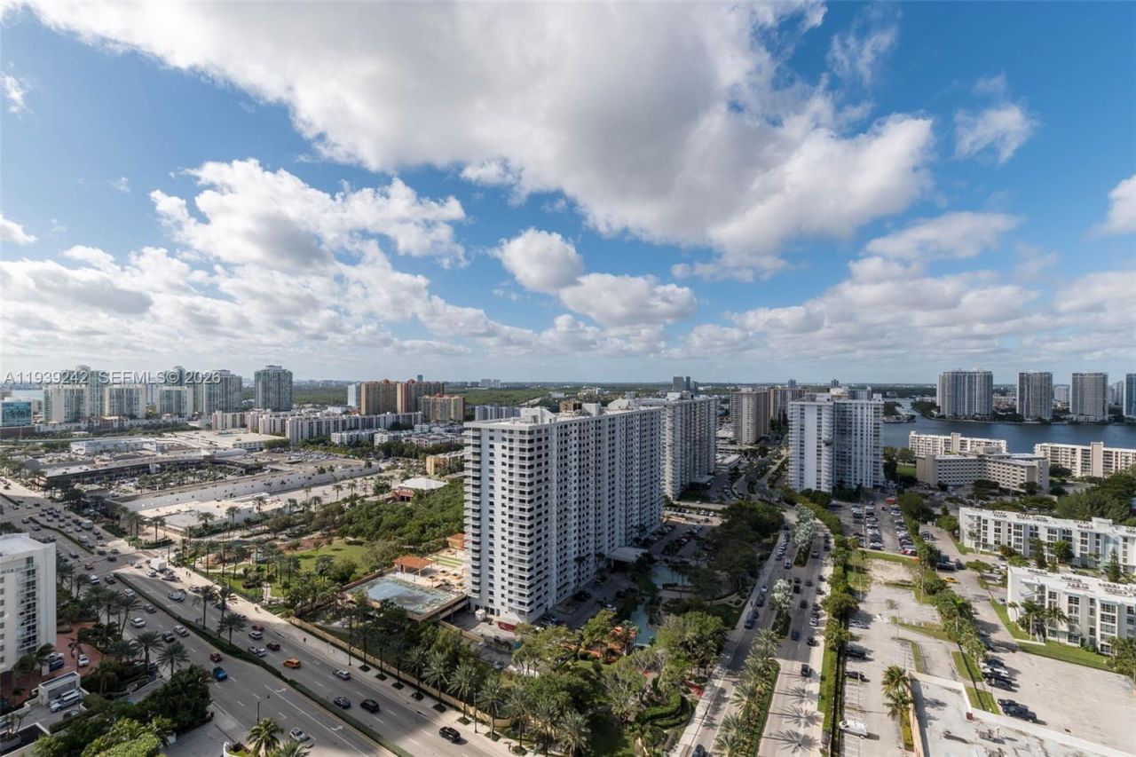 17475 Collins Ave , Unit 2003, Sunny Isles Beach, FL 33160 Photo