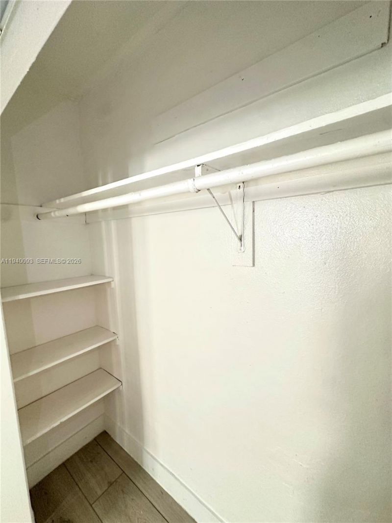 967 SW 5th St, Unit 18, Miami, FL 33130 Photo