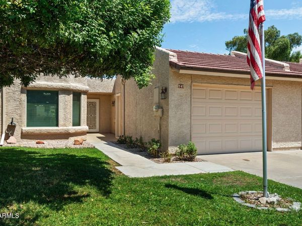 747 S ARROWWOOD Way, Mesa, AZ 85208