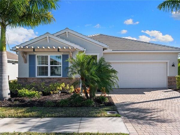 28000 Captiva Shell LOOP, BONITA SPRINGS, FL 34135