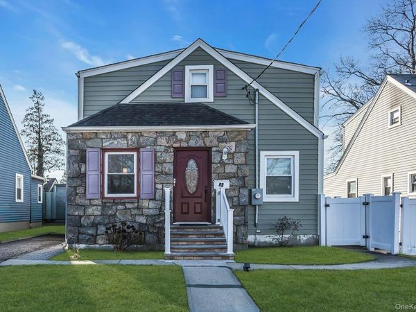 31 Cedar Street, Roosevelt, NY 11575