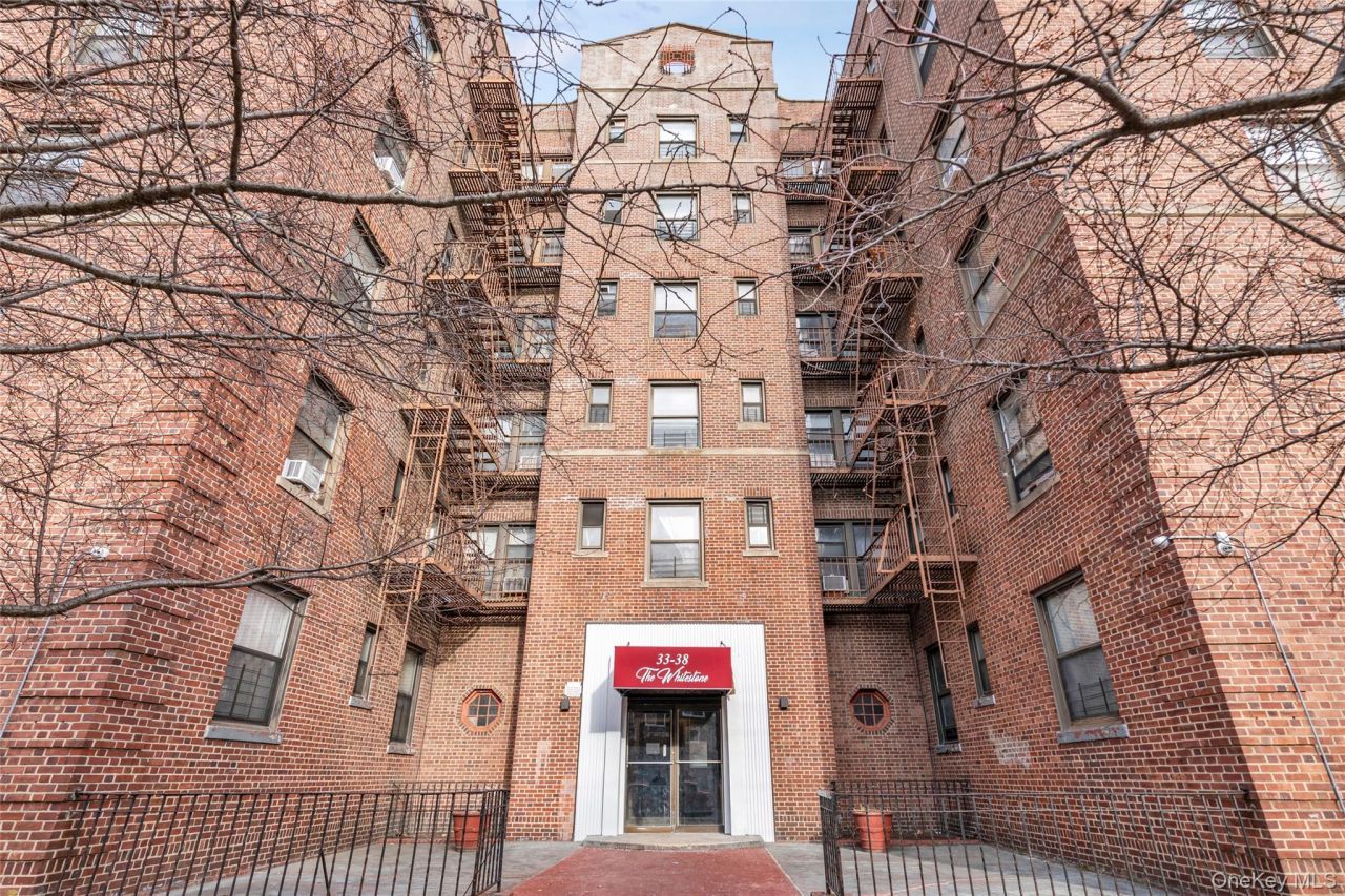 33-38 Parsons Boulevard, Unit 6G, Flushing, NY 11354 Main Photo