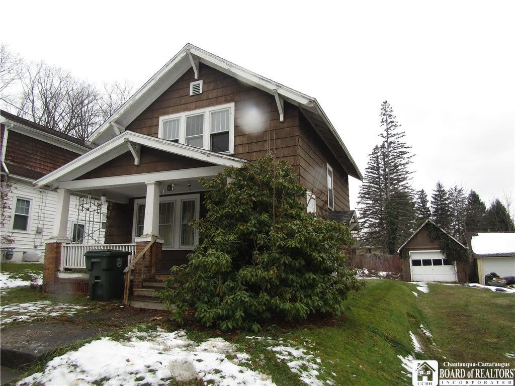 22 Hess Street, Jamestown, NY 14701 Main Photo