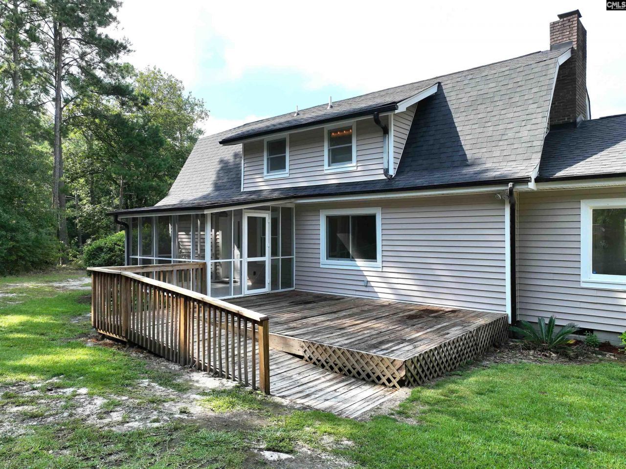 1045 Oscar Price Road Photo 10