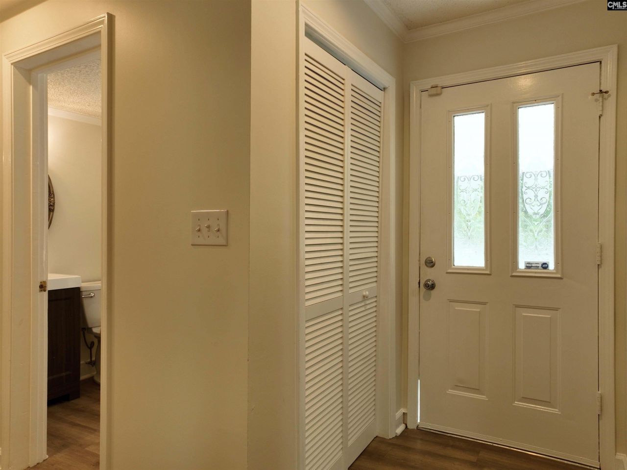 1045 Oscar Price Road Photo 13