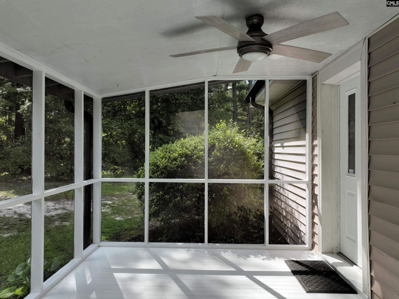 1045 Oscar Price Road Photo 14