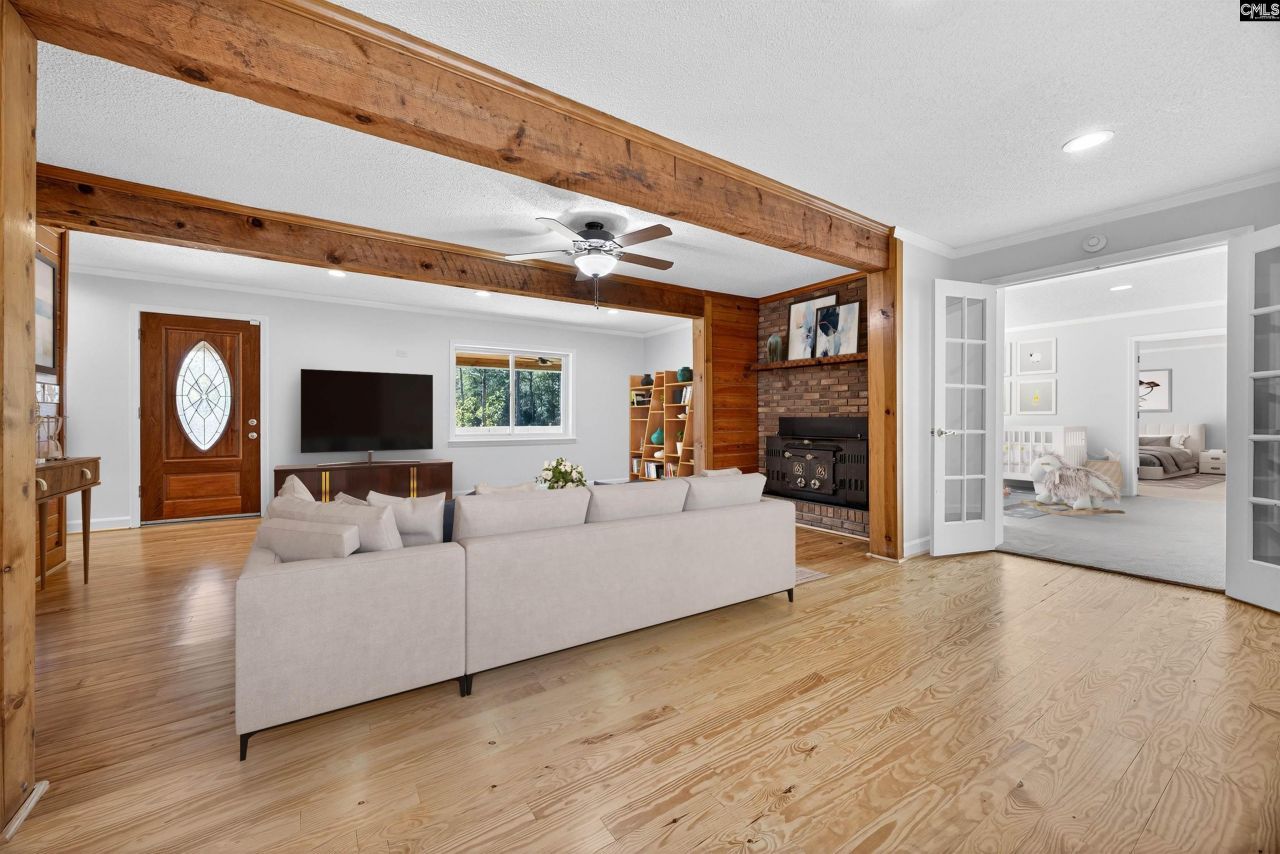 1045 Oscar Price Road Photo 15