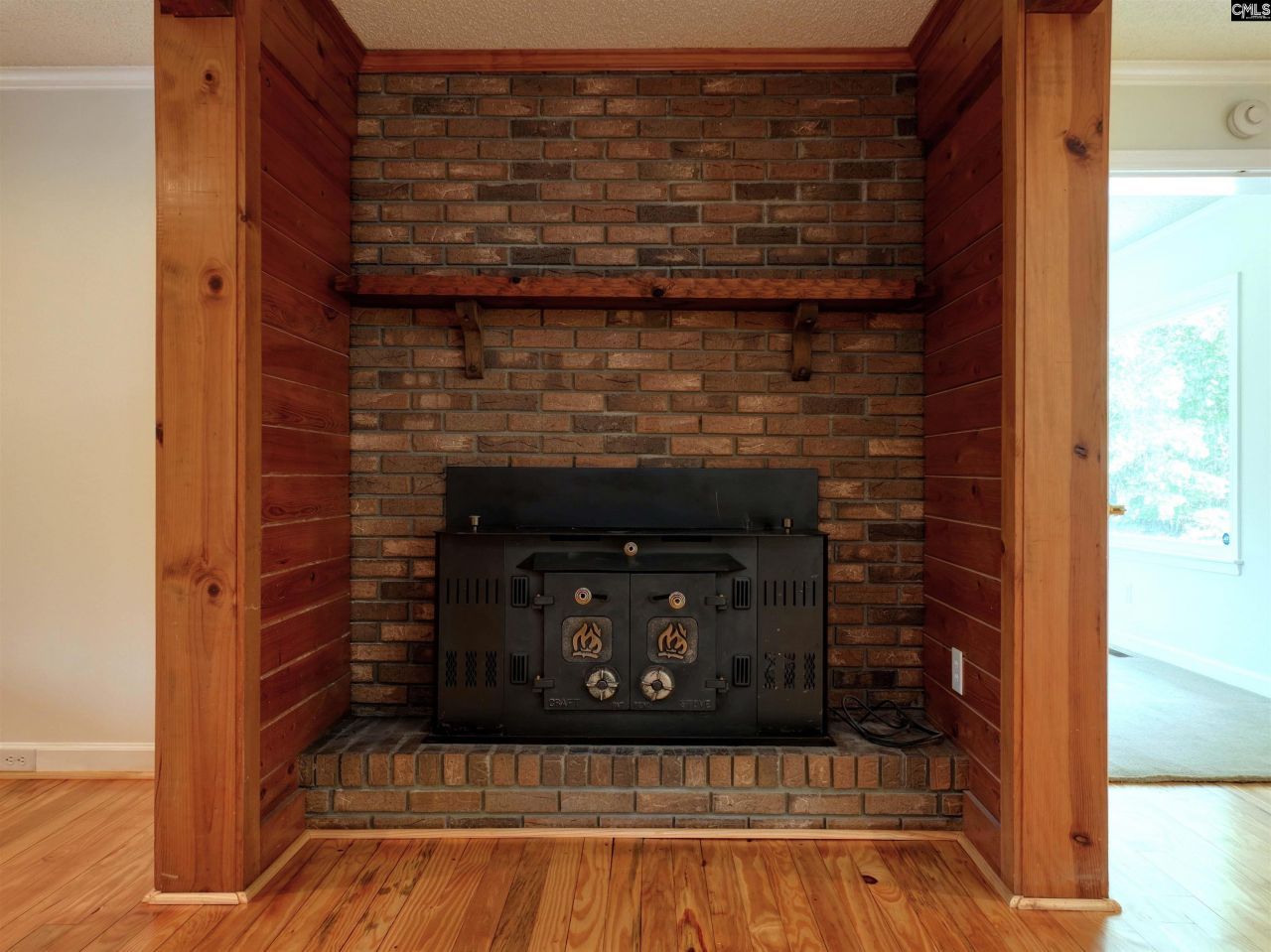 1045 Oscar Price Road Photo 20