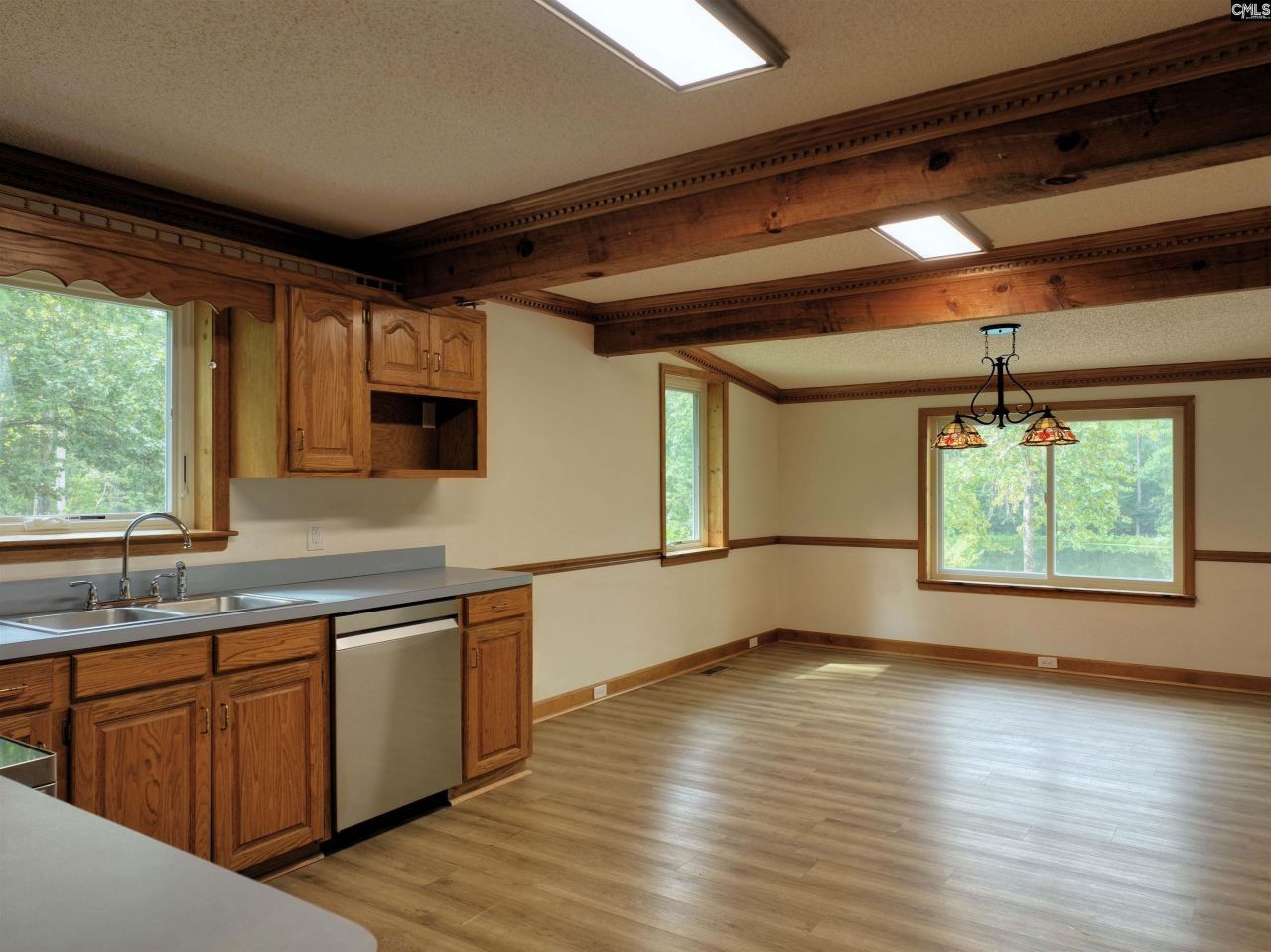 1045 Oscar Price Road Photo 20