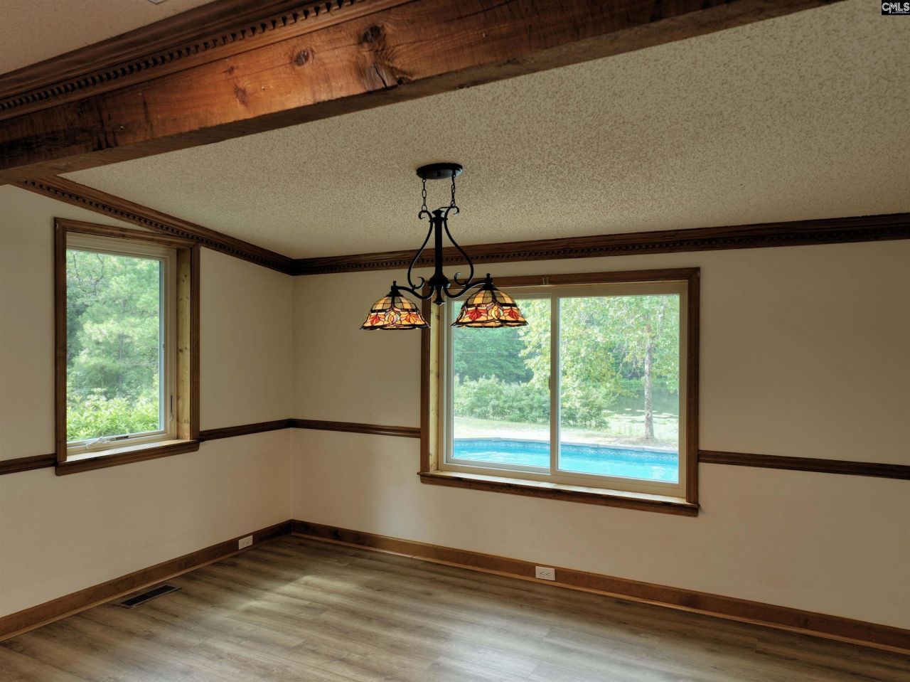 1045 Oscar Price Road Photo 23