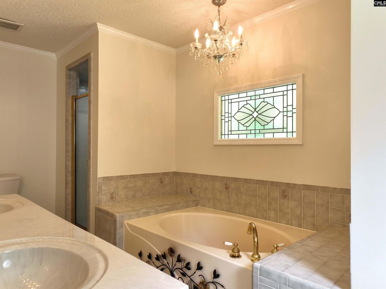 1045 Oscar Price Road Photo 32