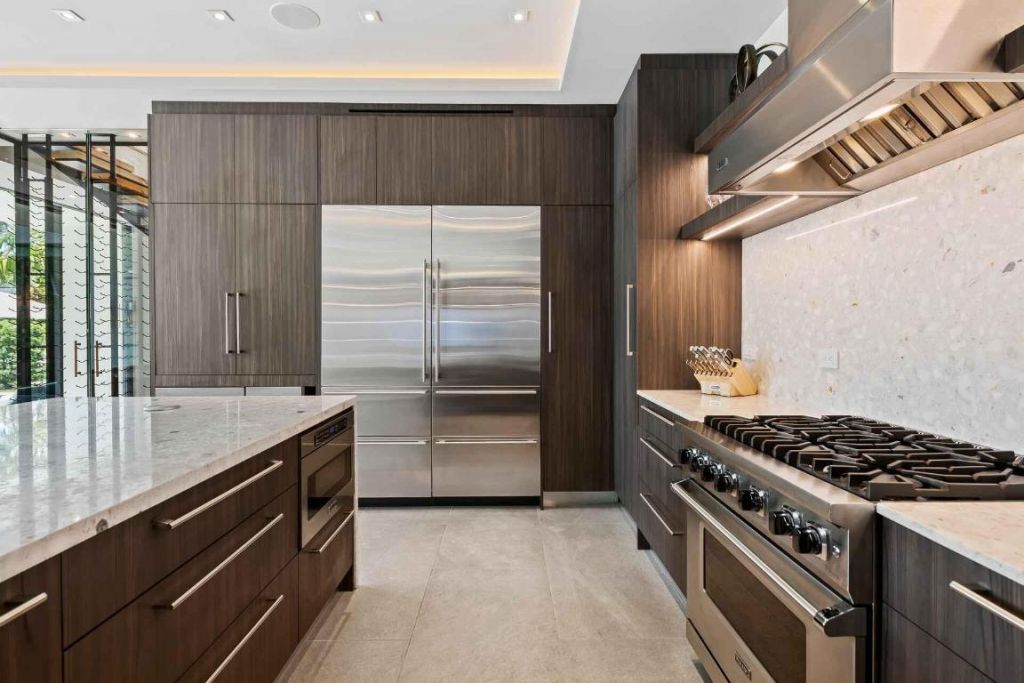 5288 Alton Road, Unit 2, Miami Beach, FL 33140 Photo