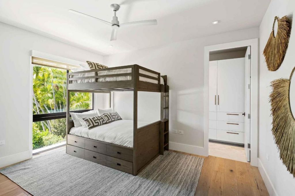 5288 Alton Road, Unit 2, Miami Beach, FL 33140 Photo