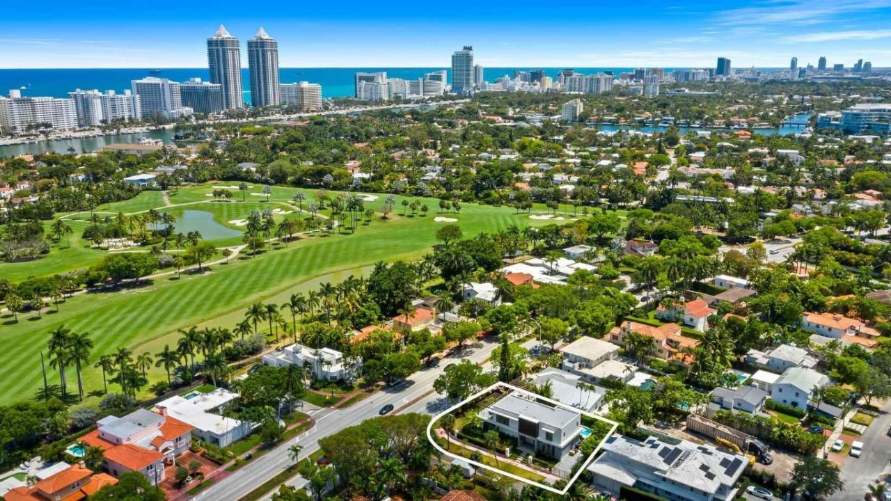 5288 Alton Road, Unit 2, Miami Beach, FL 33140 Photo