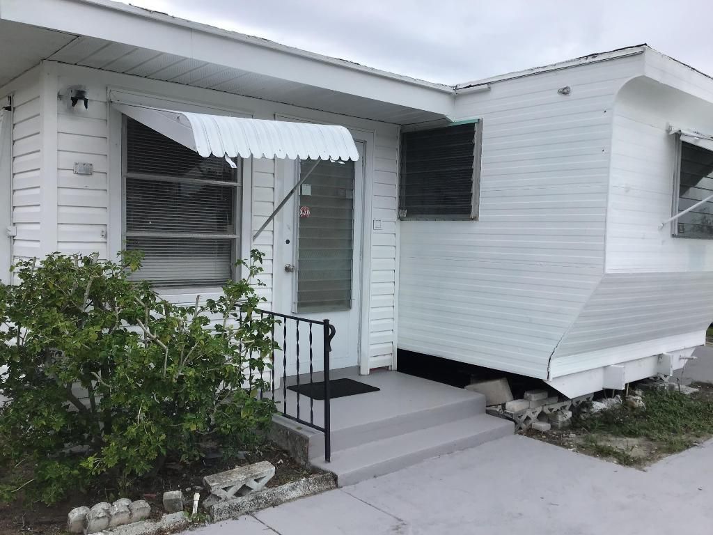 2886 Croton Lane, West Palm Beach, FL 33403 Photo