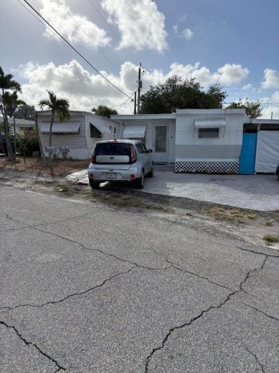 2886 Croton Lane, West Palm Beach, FL 33403 Photo