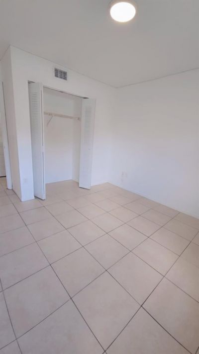 3640 N 56th Avenue, Unit 412, Hollywood, FL 33021 Photo