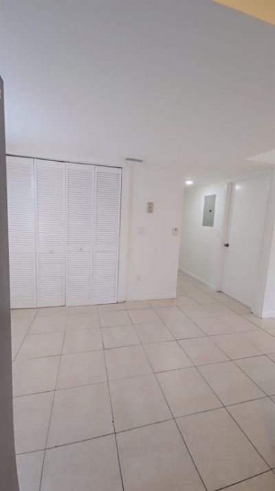 3640 N 56th Avenue, Unit 412, Hollywood, FL 33021 Photo