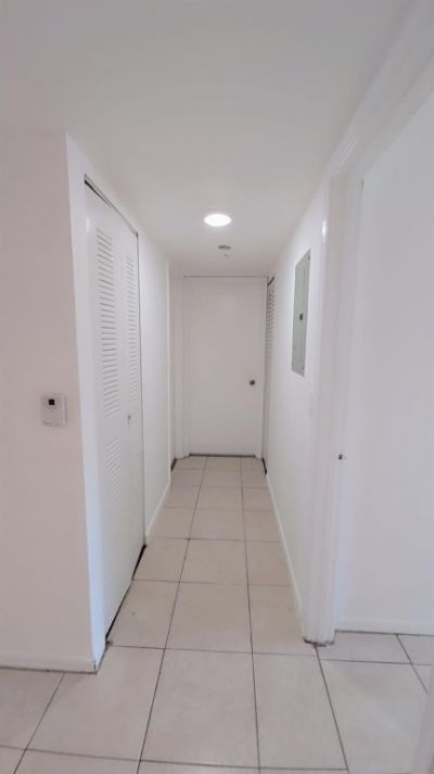 3640 N 56th Avenue, Unit 412, Hollywood, FL 33021 Photo
