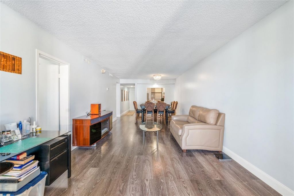 8437 Forest Hills Drive, Unit 203, Coral Springs, FL 33065 Photo