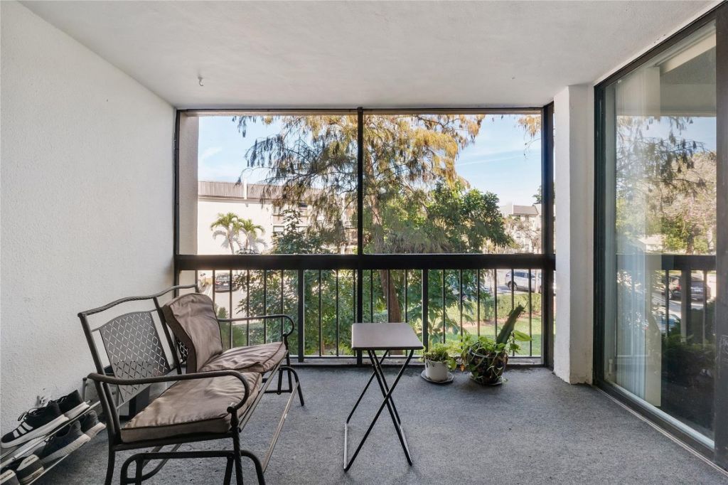 8437 Forest Hills Drive, Unit 203, Coral Springs, FL 33065 Photo