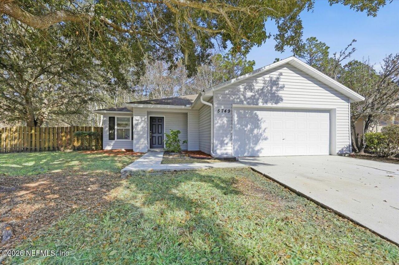5749 Birds Nest Lane, Jacksonville, FL 32222 Main Photo