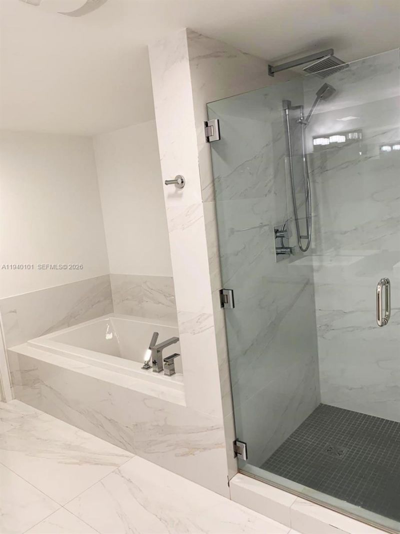 400 Sunny Isles Blvd , Unit 1120, Sunny Isles Beach, FL 33160 Photo