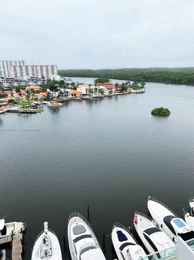 400 Sunny Isles Blvd , Unit 1120, Sunny Isles Beach, FL 33160 Photo