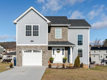 4235 MERINO LN, ROCKINGHAM, VA 22802