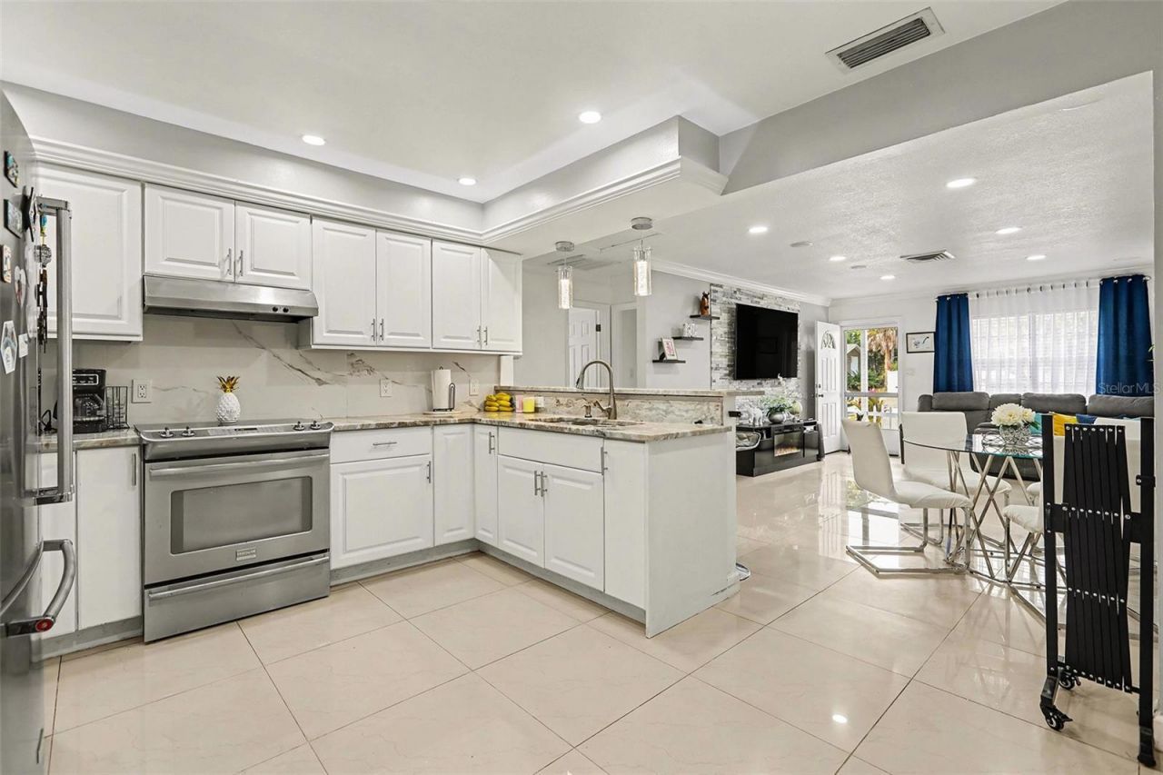 4703 33rd Street W, Bradenton, FL 34207 Photo