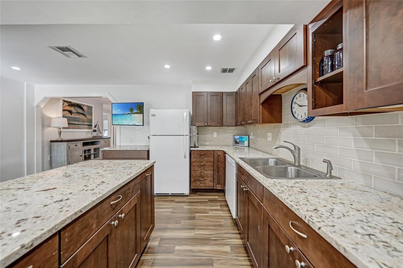 141 Singapore Road, Punta Gorda, FL 33950 Photo