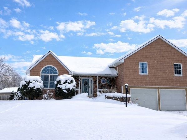 9111 Birch Circle, Marcy, NY 13403