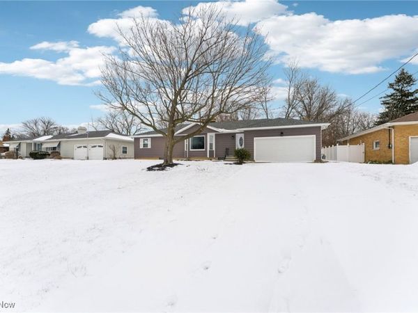 2601 Sherwood Drive, Lorain, OH 44053