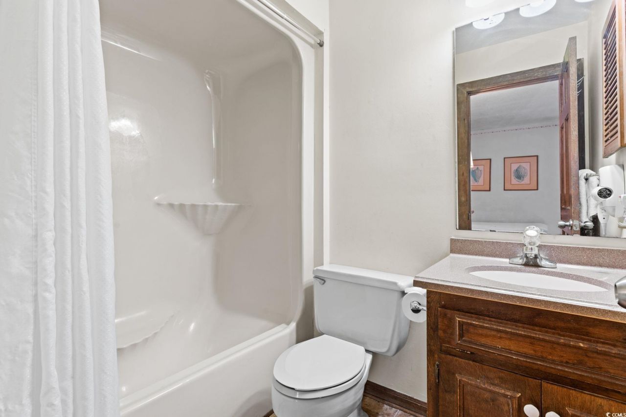 307 70th Ave. N Photo 15