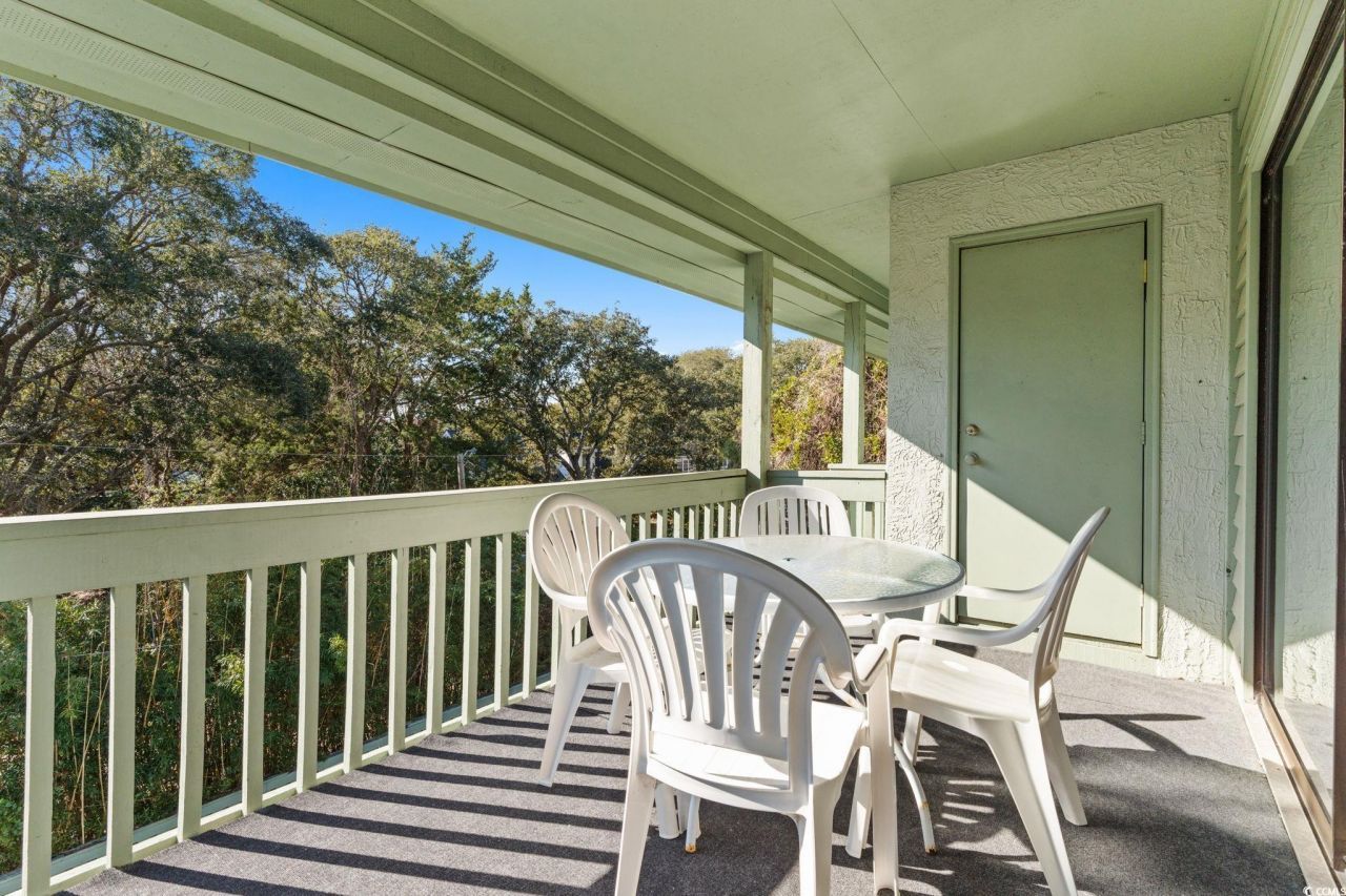 307 70th Ave. N Photo 8