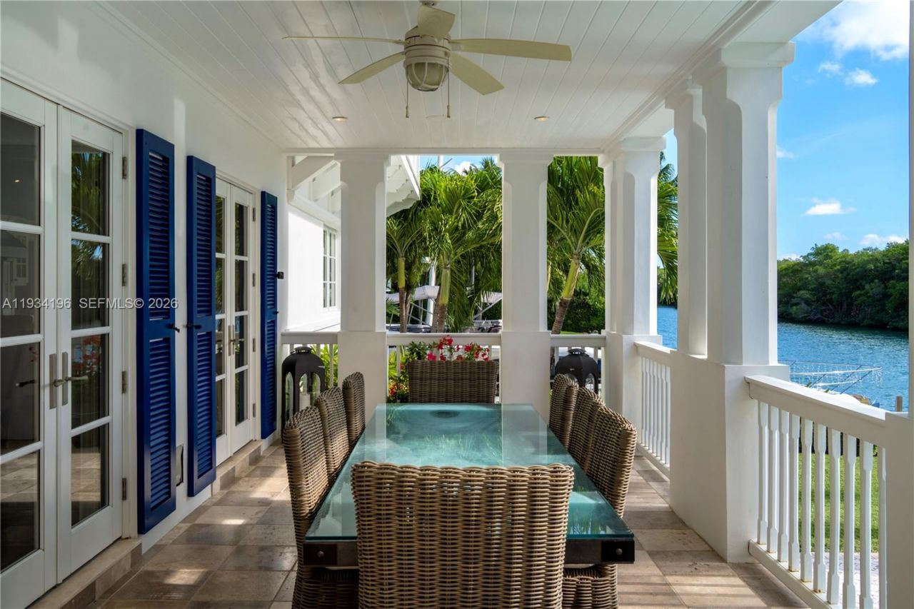 100 Cape Florida Dr, Key Biscayne, FL 33149 Photo