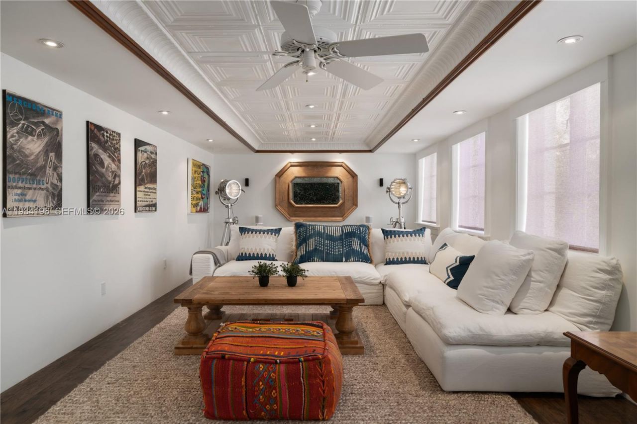 100 Cape Florida Dr, Key Biscayne, FL 33149 Photo