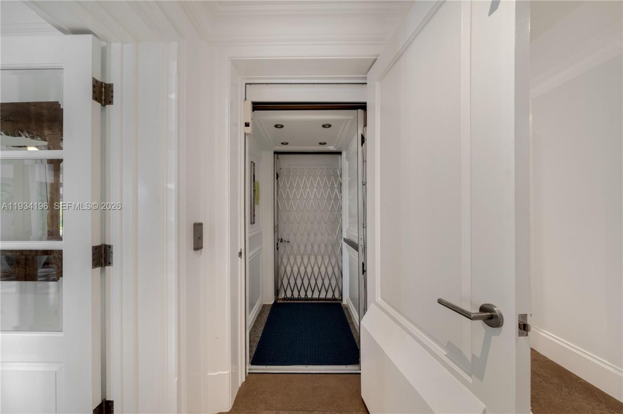 100 Cape Florida Dr, Key Biscayne, FL 33149 Photo