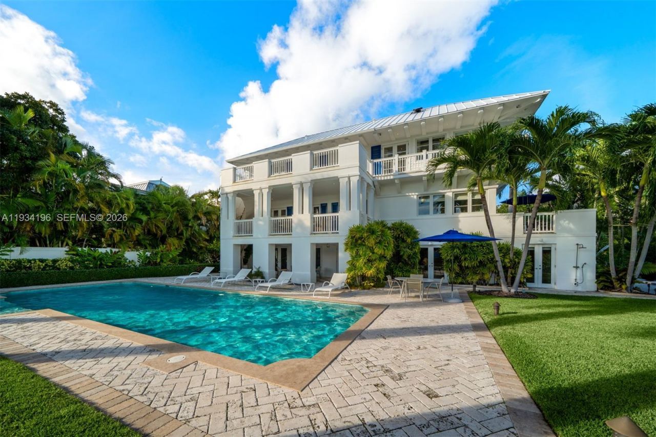 100 Cape Florida Dr, Key Biscayne, FL 33149 Photo