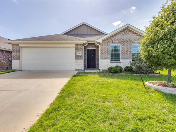 9013 Zubia Lane, Fort Worth, TX 76131