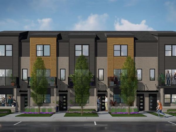 33022 Rougeside Trail Road, Farmington, MI 48336